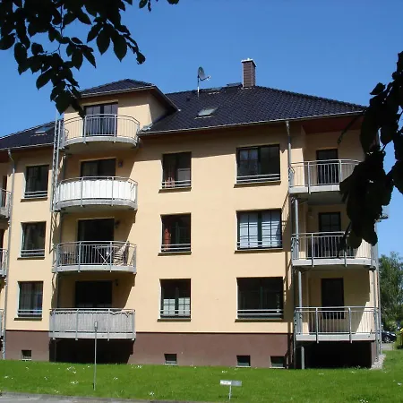 Apartment Am Waldrand App 16 - Seeadler